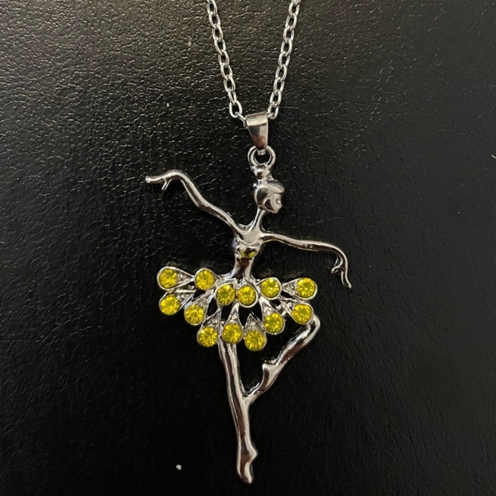 💗 Silver Ballerina Crystal Necklace 18”-20” adjustable NEW - Picture 4 of 4